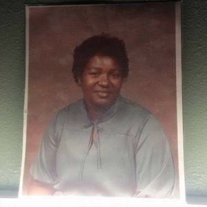 Meet your Posher, Dee